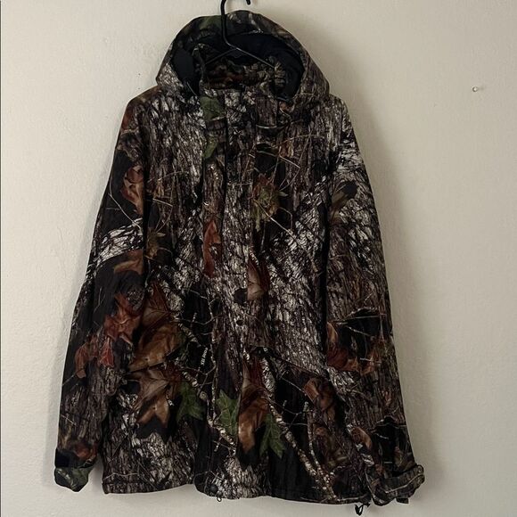 Cabela's Other - Cabela's Whitetail Real Tree Camo Hooded Gore-Tex Hunting Jacket in Size XL